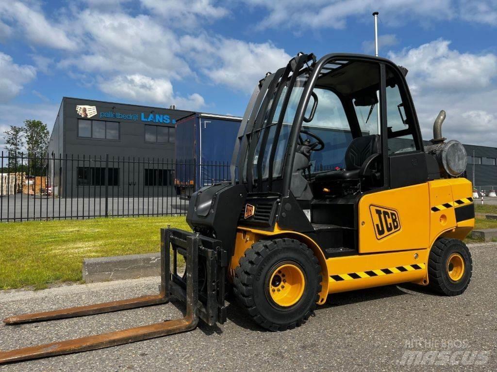 JCB TLT30 伸縮輪式裝載機