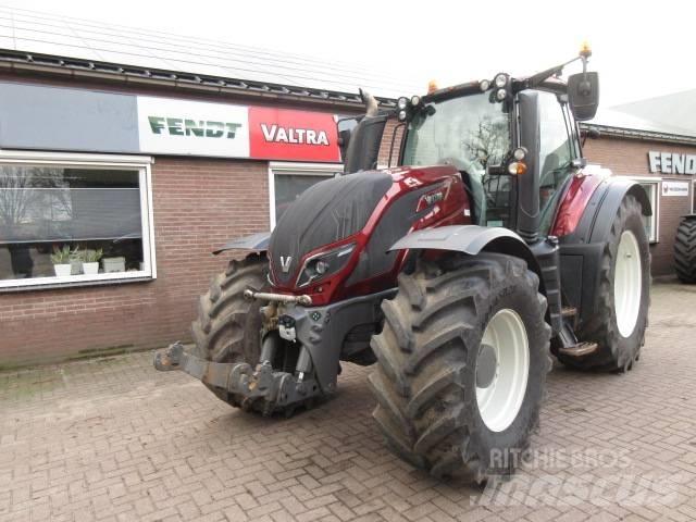 Valtra T174 VERSU 曳引機