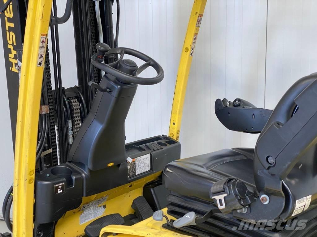 Hyster J2.0XNT LWB 電動堆高機
