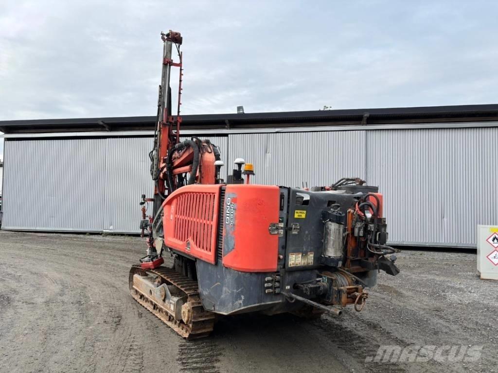 Sandvik Dino DC400Ri 鑽孔機