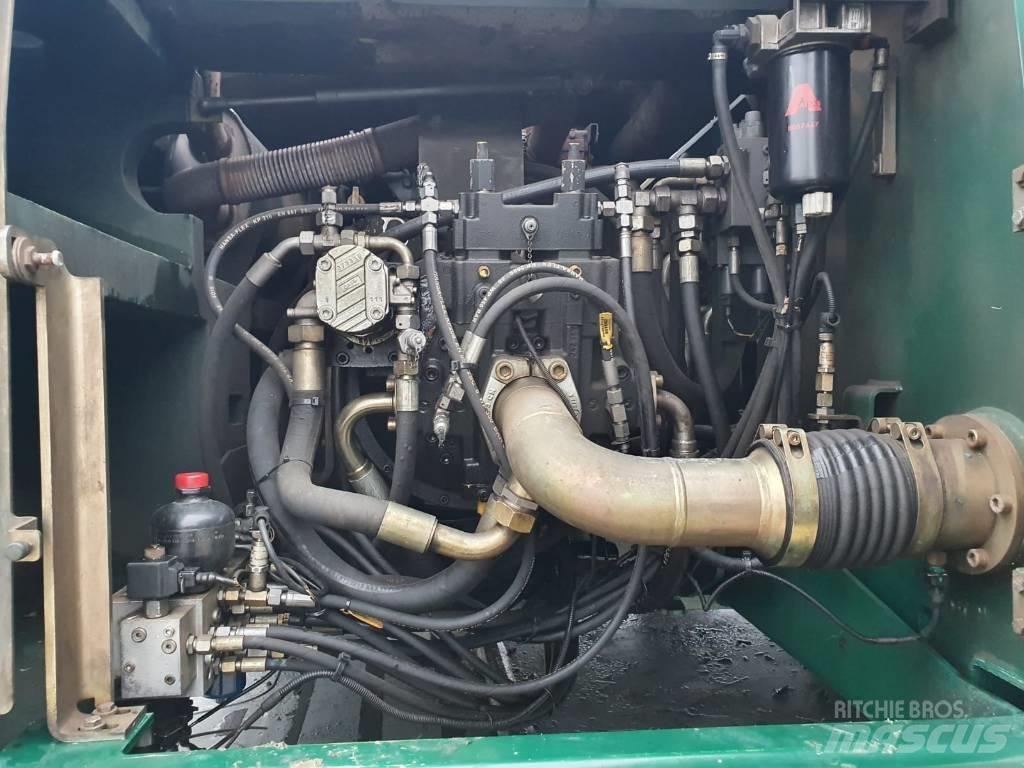 Atlas TM 270 廢棄物/工業用操作車