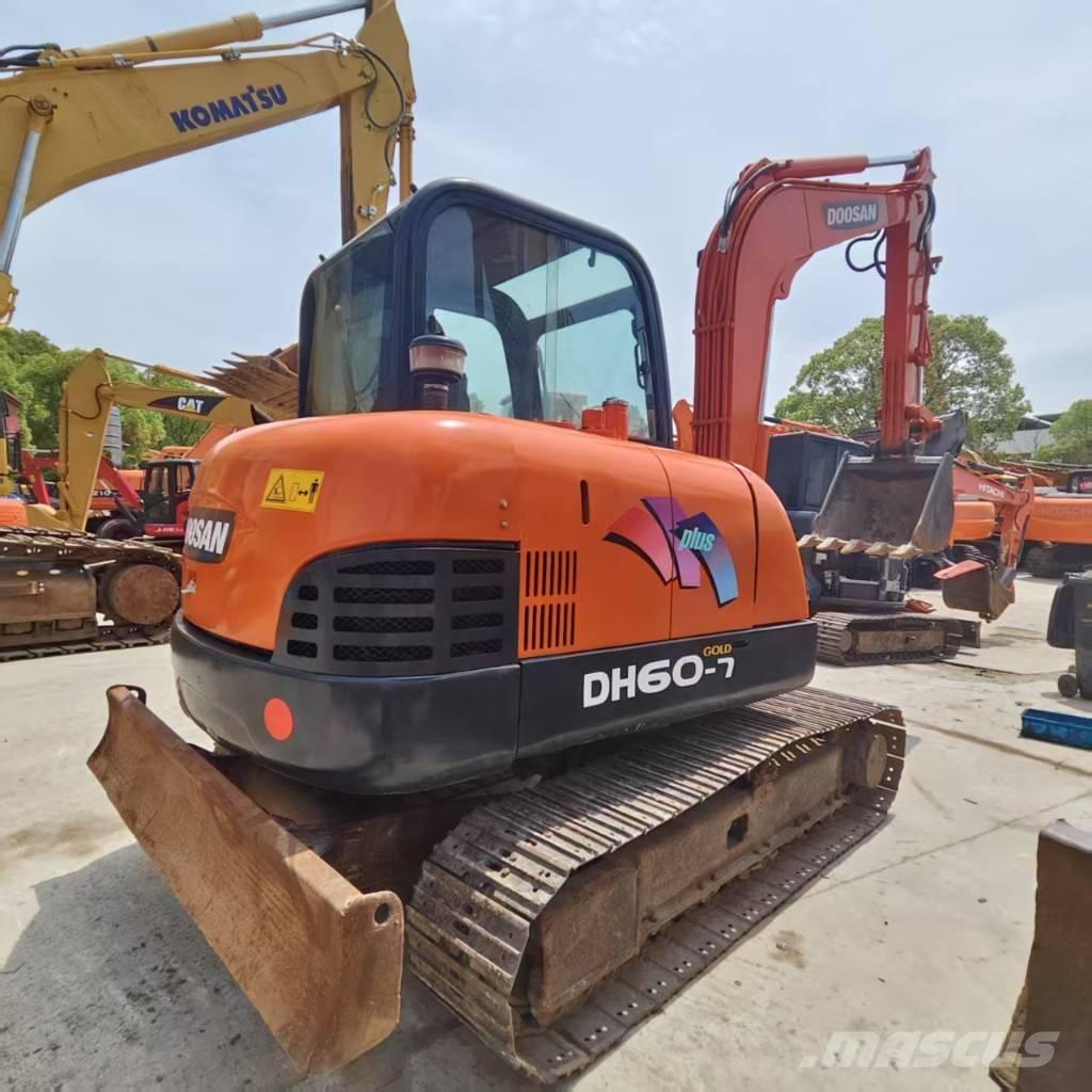 Doosan DH 60-7 小型挖土機/掘鑿機<7t(小型挖掘機)