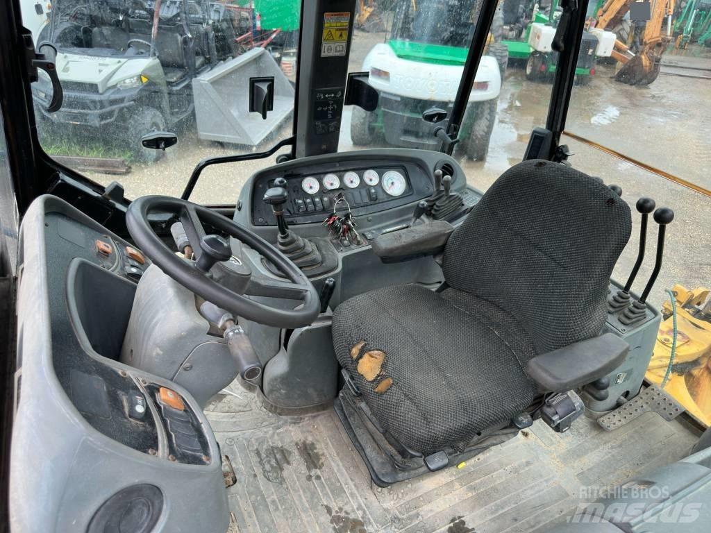 CAT 446 D 反鏟裝載機