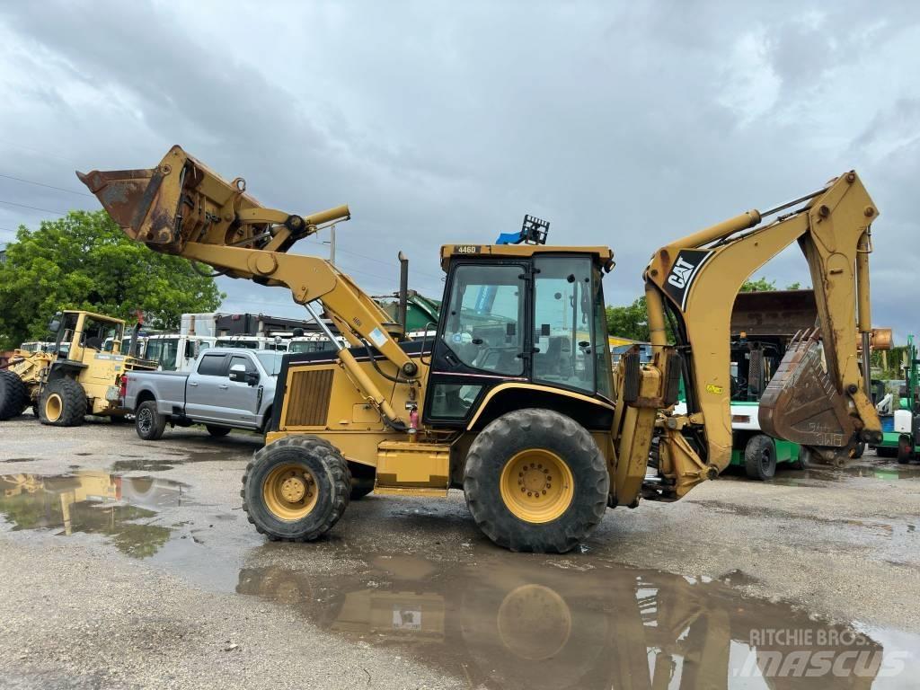 CAT 446 D 反鏟裝載機