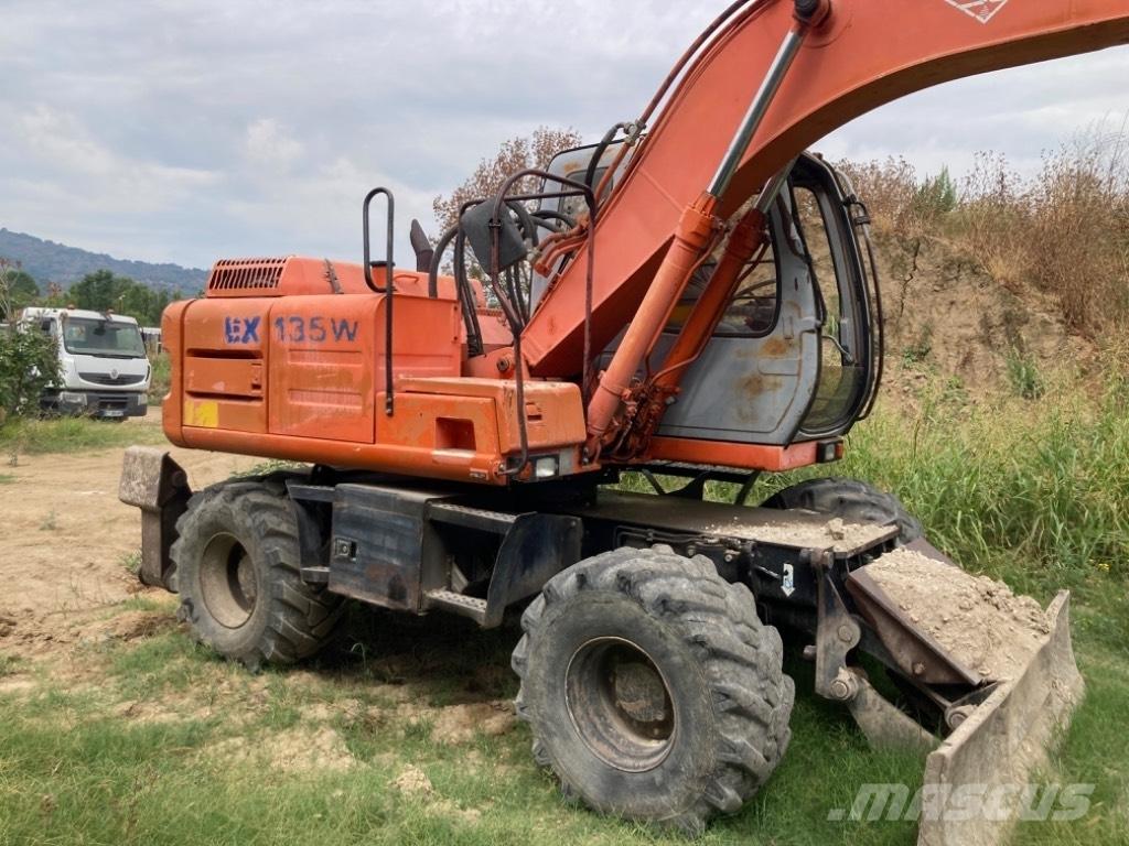 Hitachi EX 135 W 旋轉式挖土機/掘鑿機/挖掘機