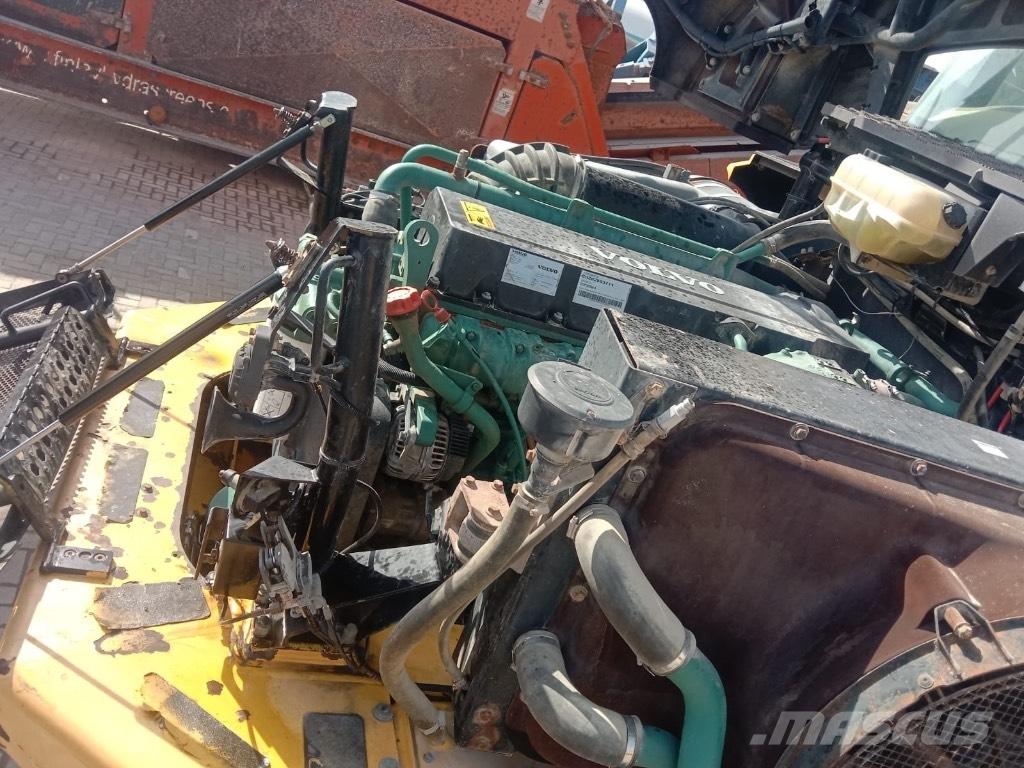 Volvo A 35 F 鉸接式起吊車