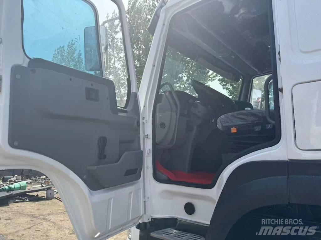 Howo 371 都市/通用型車輛