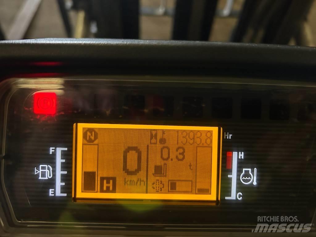 CAT DP 30 N 柴油卡車