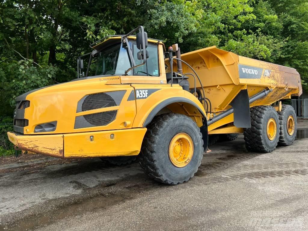 Volvo A 35 F 鉸接式起吊車