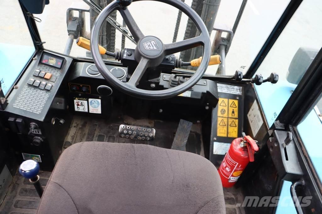 JCB 930-4 柴油卡車
