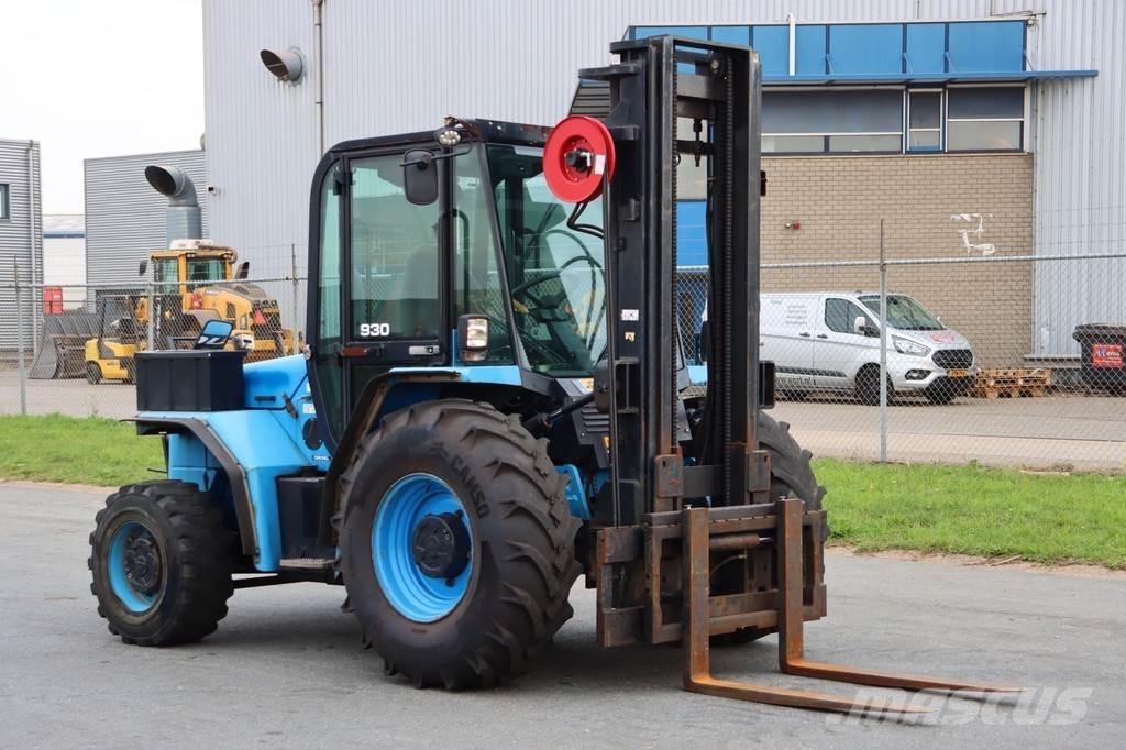 JCB 930-4 柴油卡車
