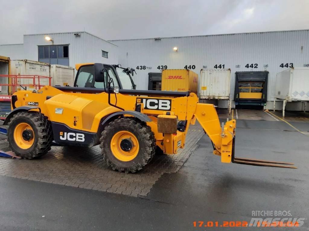 JCB 540-140 伸縮臂操作車