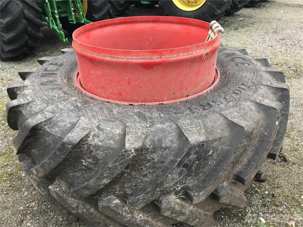 Alliance 710/75R42 輪胎、車輪和輪圈
