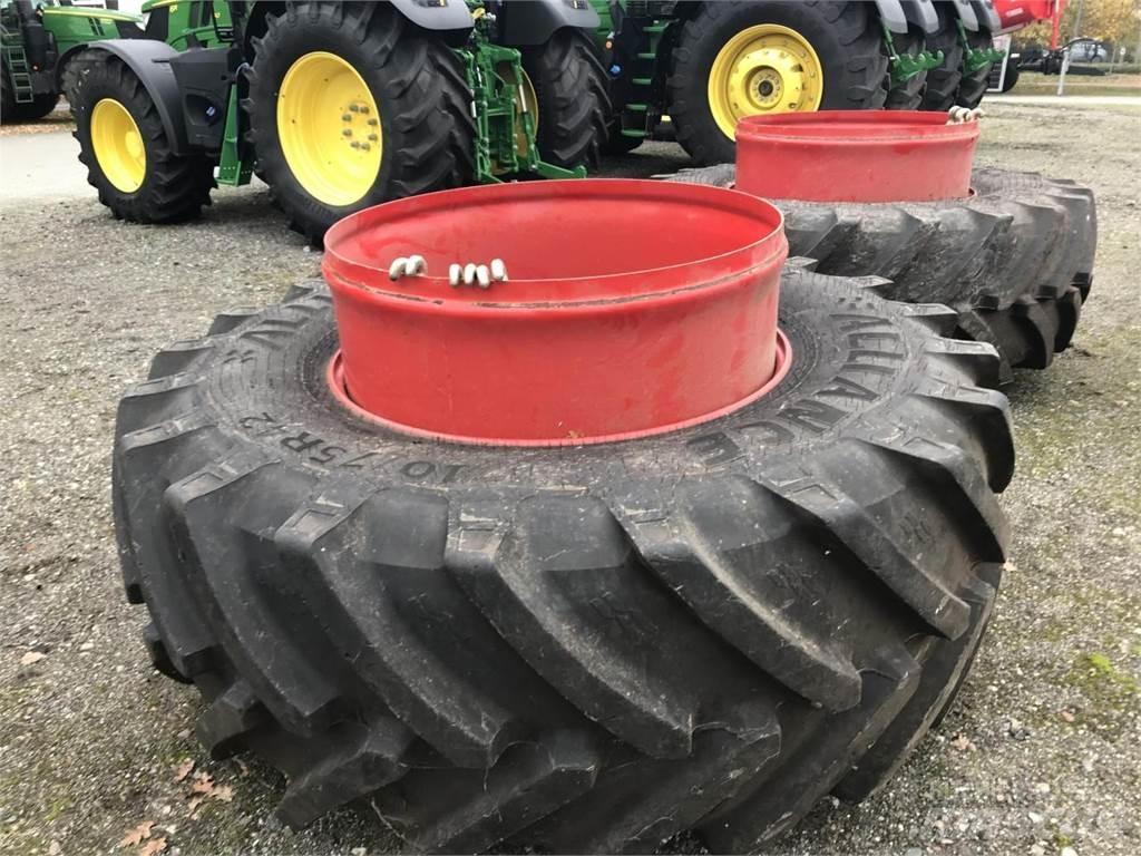 Alliance 710/75R42 輪胎、車輪和輪圈