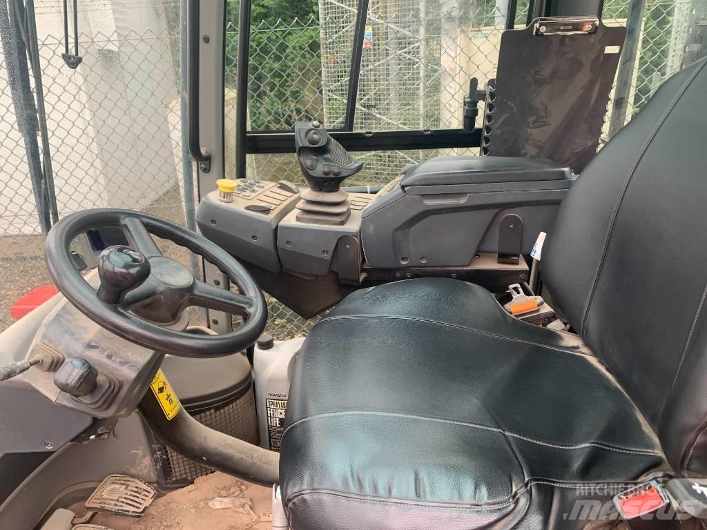 Kalmar DCG120-12 柴油卡車