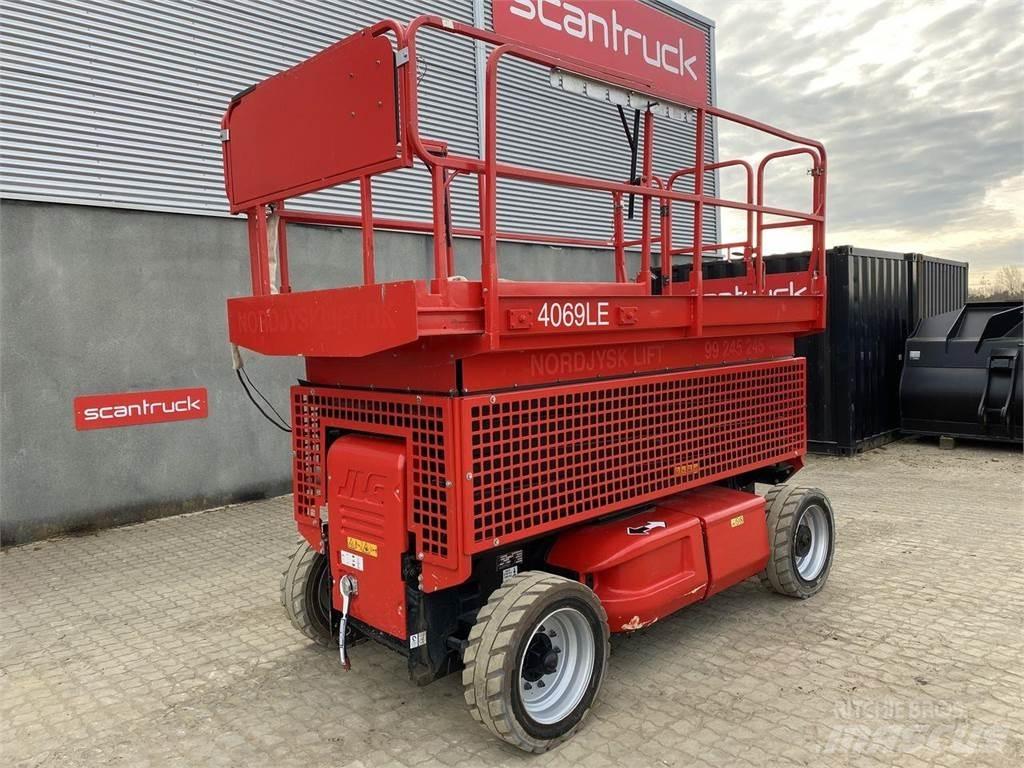 JLG 4069ERT 剪式升降機