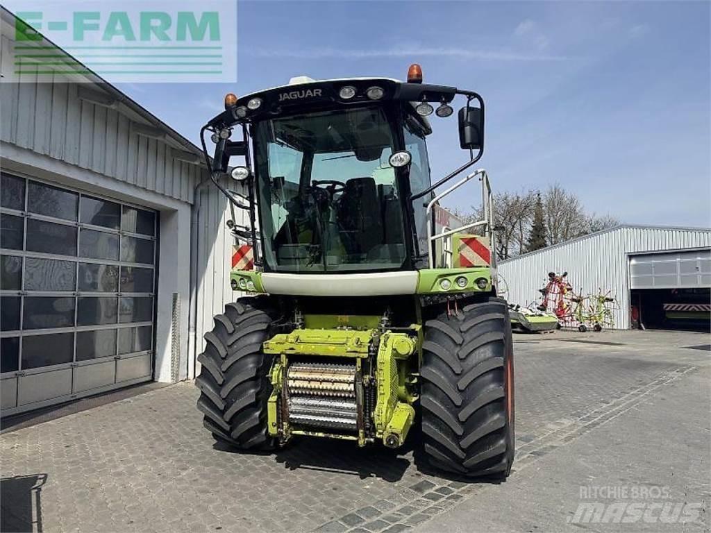 CLAAS jaguar 950 自走式飼料採集機