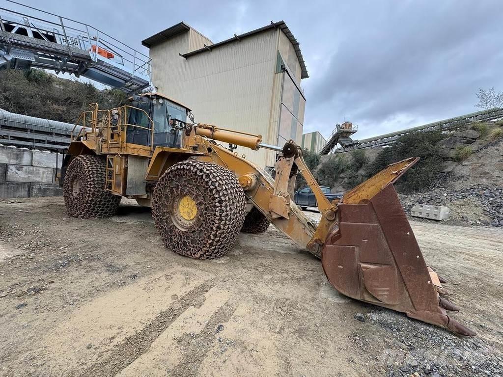 CAT 988H - 輪胎式裝載機