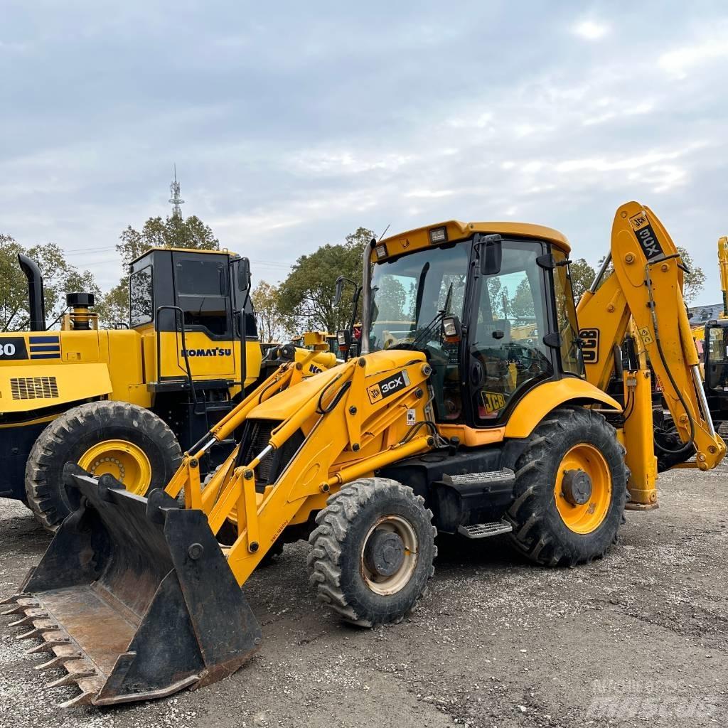 JCB 3 CX 反鏟裝載機