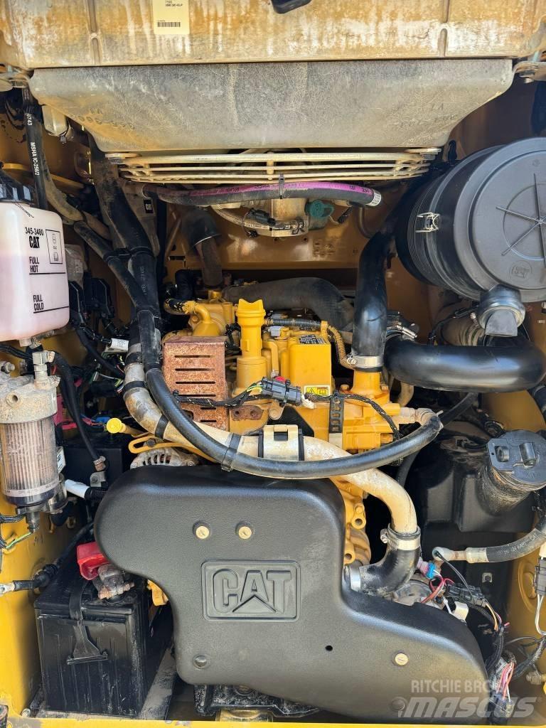 CAT 289 D 滑移轉向裝載機