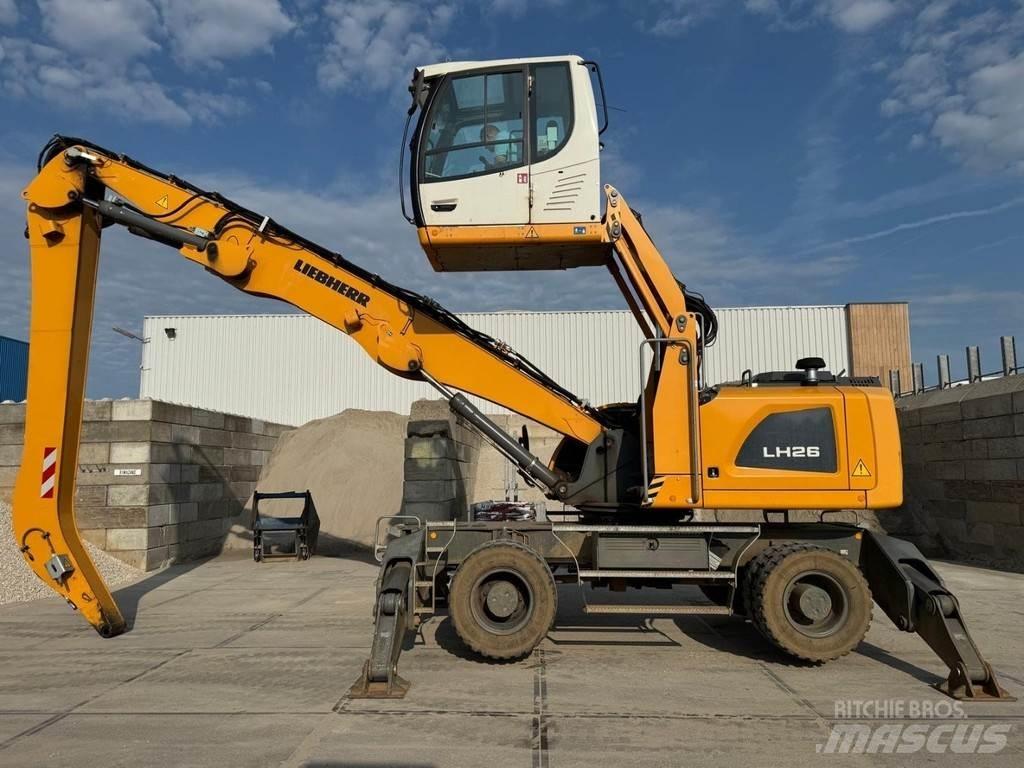 Liebherr LH 26 M 廢棄物/工業用操作車