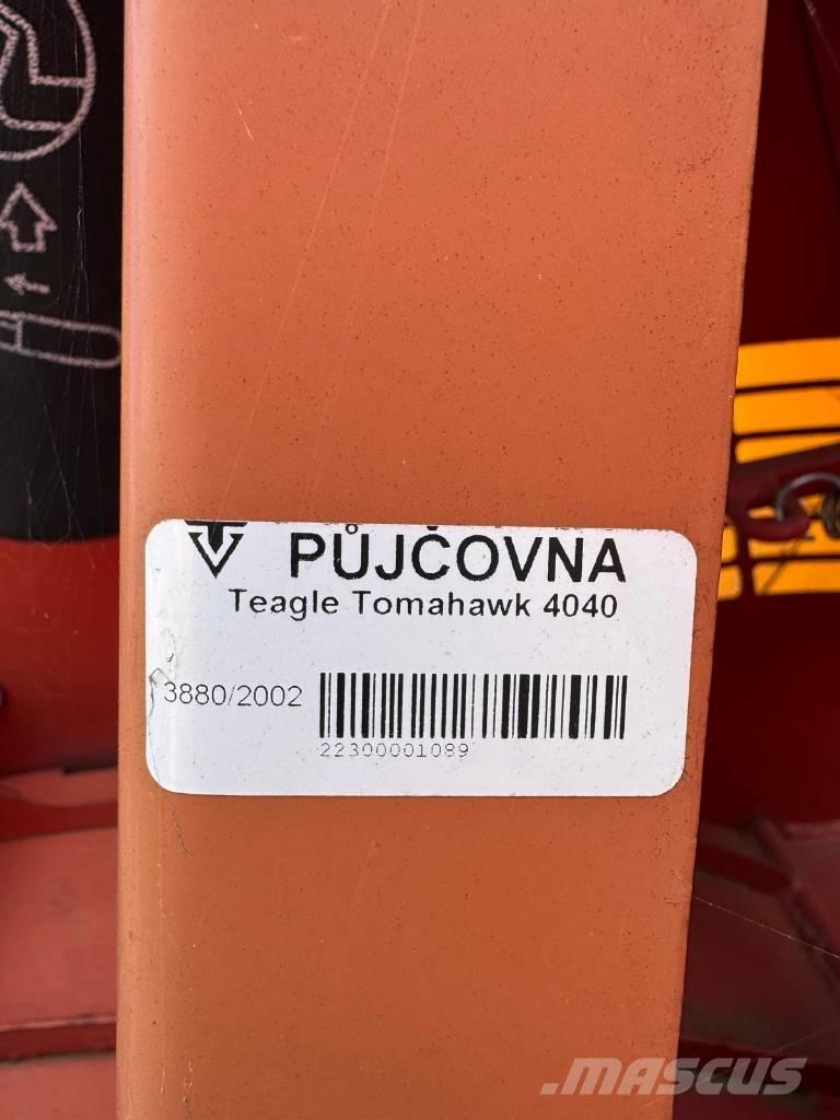 TEAGLE 4040 動物進料機