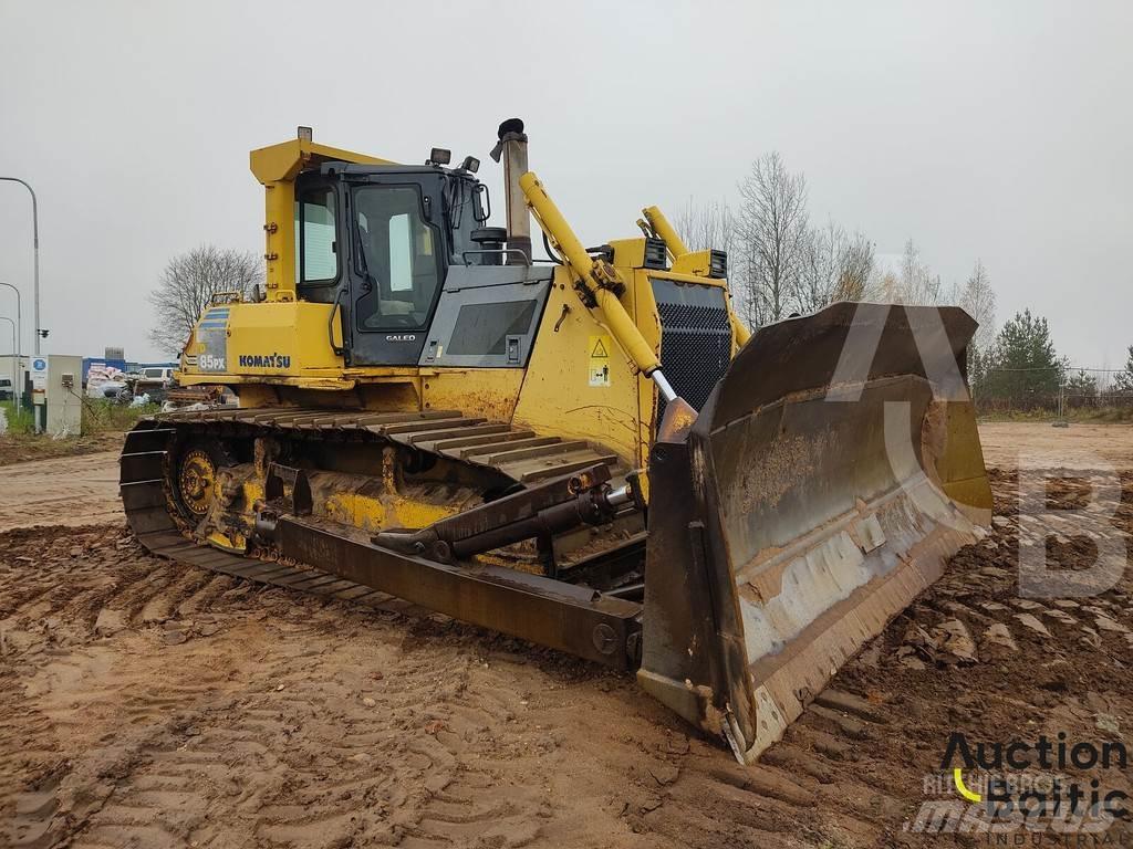 Komatsu D85PX-15 履帶推土機
