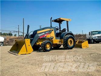 John Deere 210 LE EP 前端裝載機和挖掘機