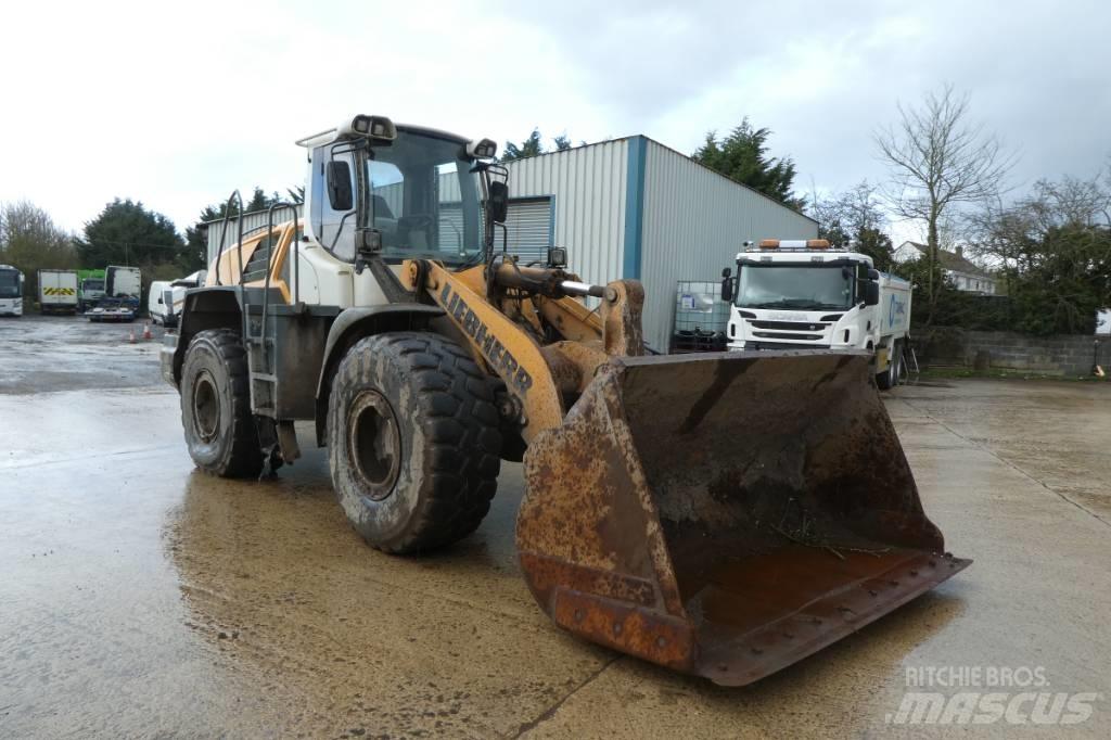 Liebherr L 556 輪胎式裝載機