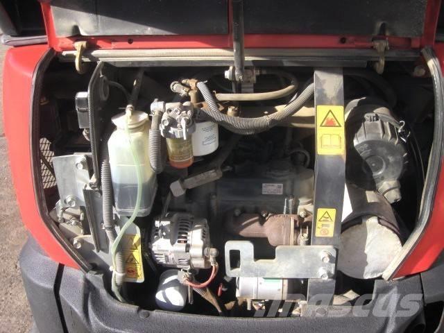 Kubota KX019-4 小型挖土機/掘鑿機<7t(小型挖掘機)