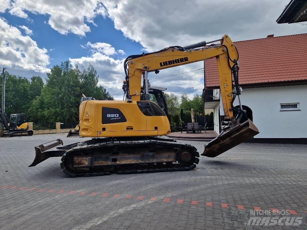 Liebherr 920 Compakt 掘溝機