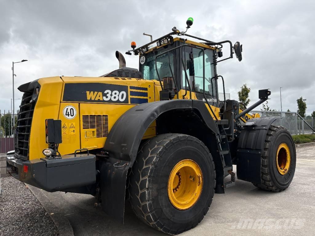 Komatsu WA380-8 輪胎式裝載機