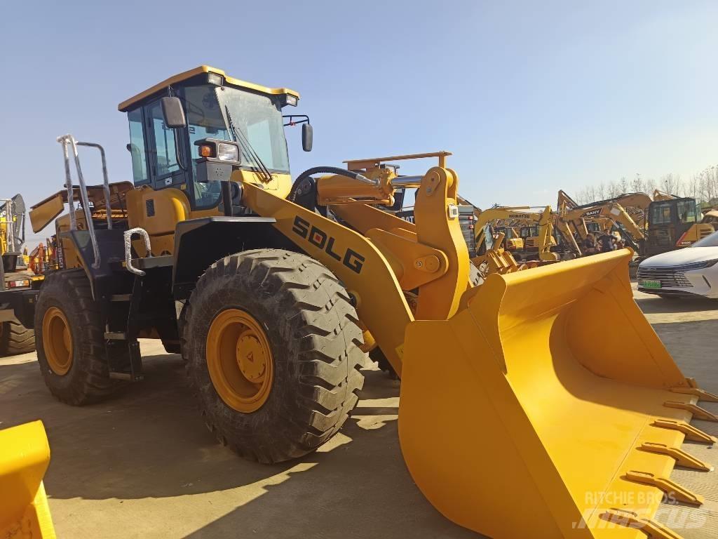 SDLG LG956L 輪胎式裝載機