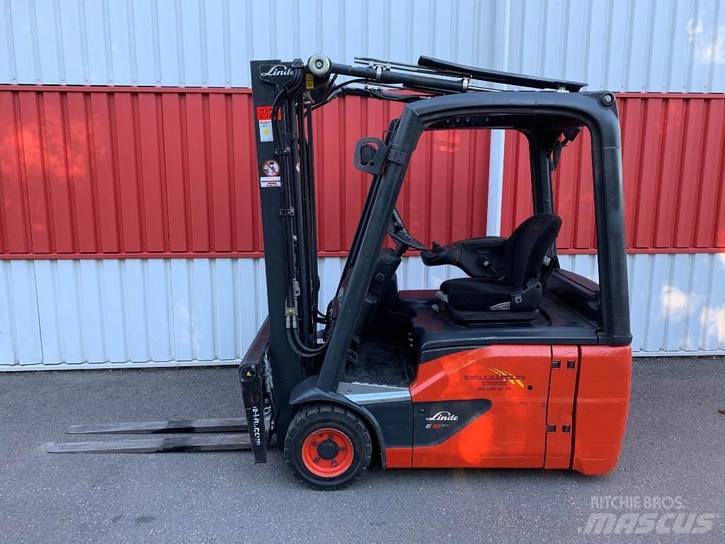 Linde E16C-02 電動堆高機