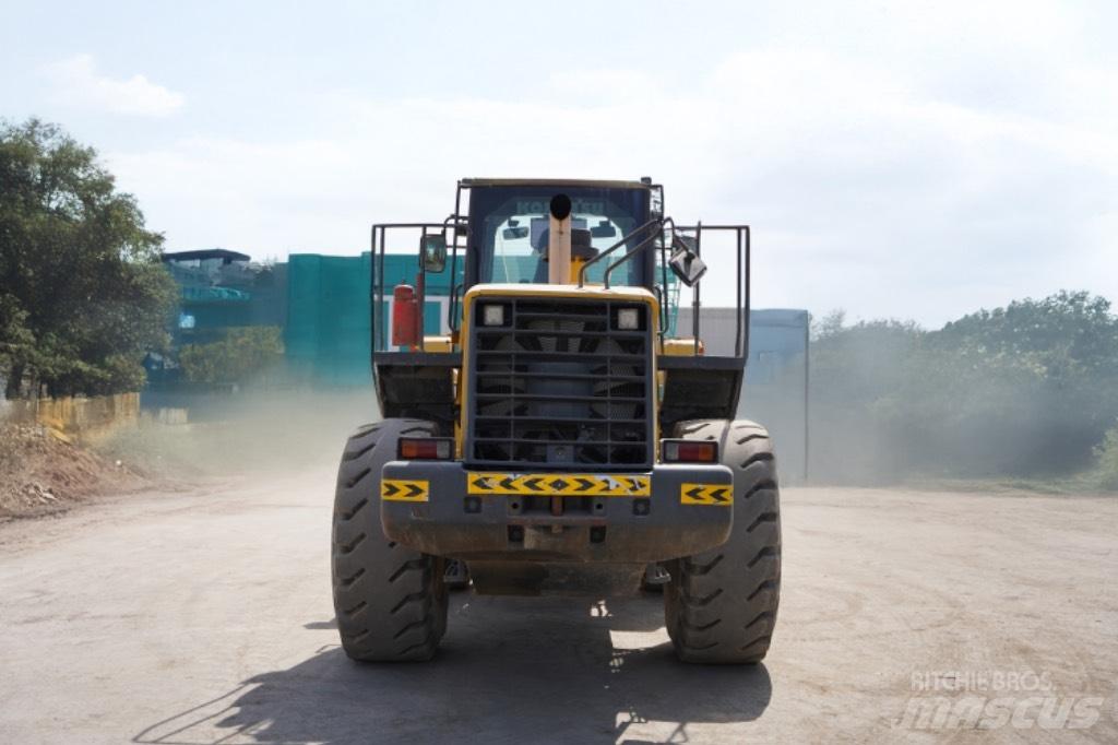 Komatsu WA 380-6 輪胎式裝載機