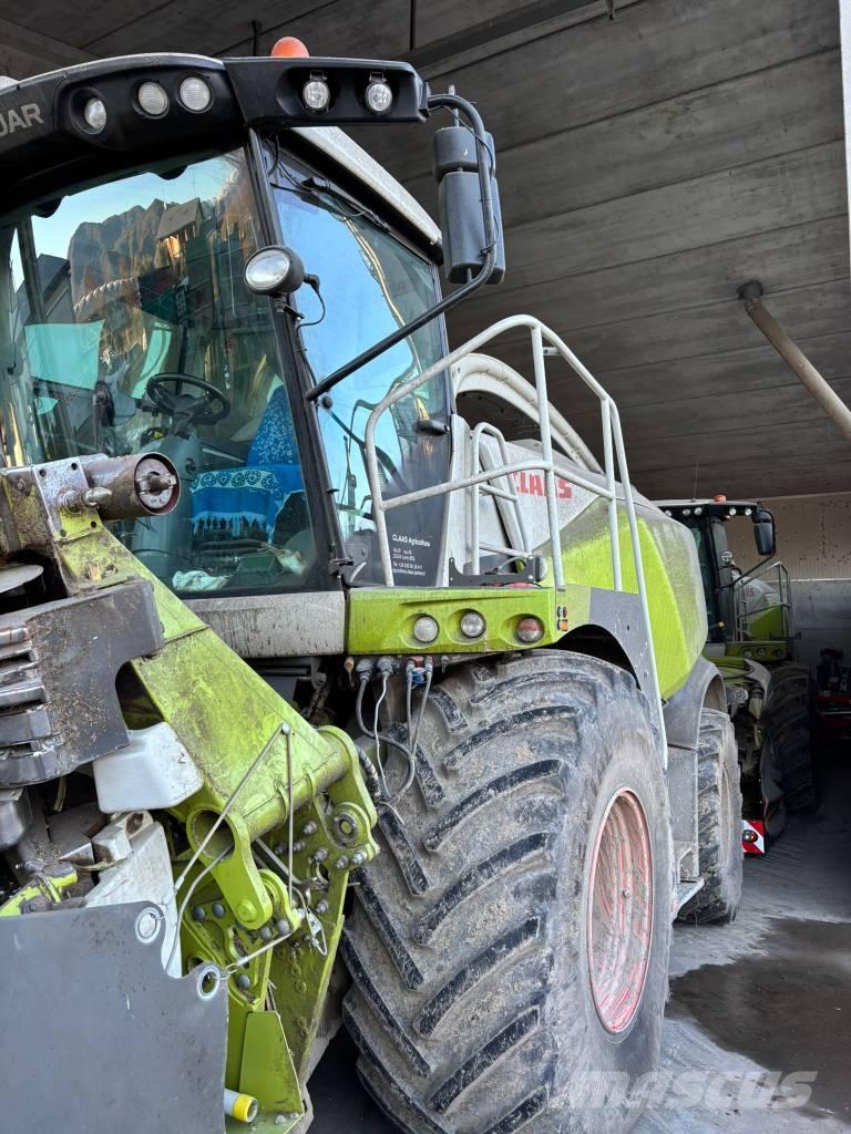CLAAS Jaguar 970 自走式飼料採集機