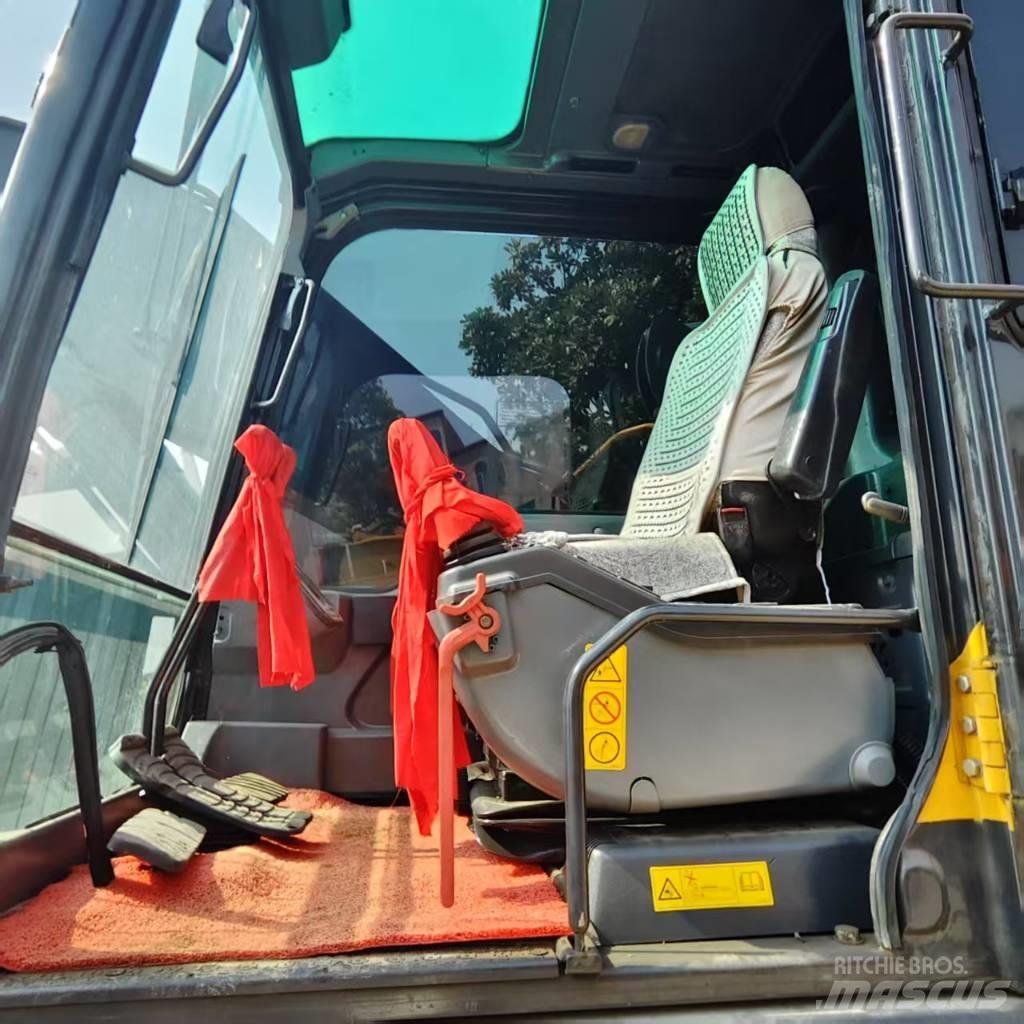 Volvo EC 220 履帶式 挖土機/掘鑿機/挖掘機