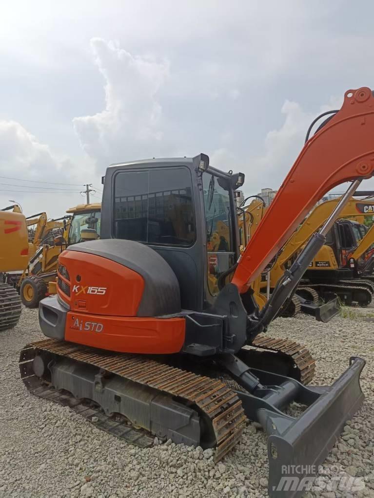 Kubota KX 165 小型挖土機/掘鑿機<7t(小型挖掘機)