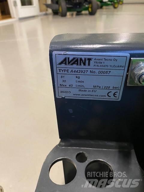 Avant Lövblås 多用途機械