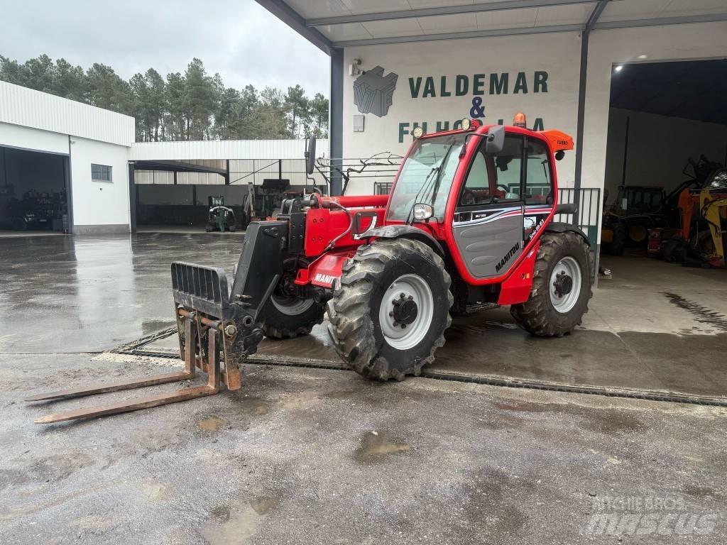 Manitou MT 932, MT932 農業用伸縮臂裝載機
