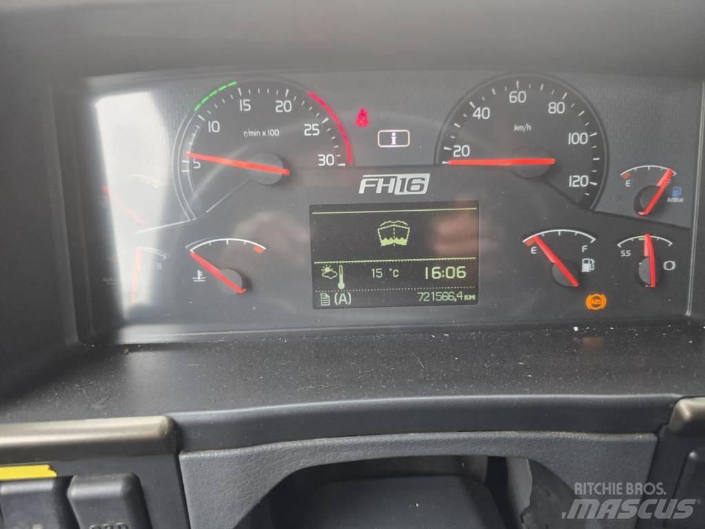 Volvo FH16 木材貨車