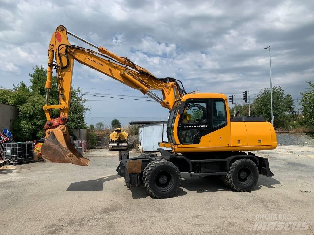 Hyundai ROBEX 170W-3 旋轉式挖土機/掘鑿機/挖掘機