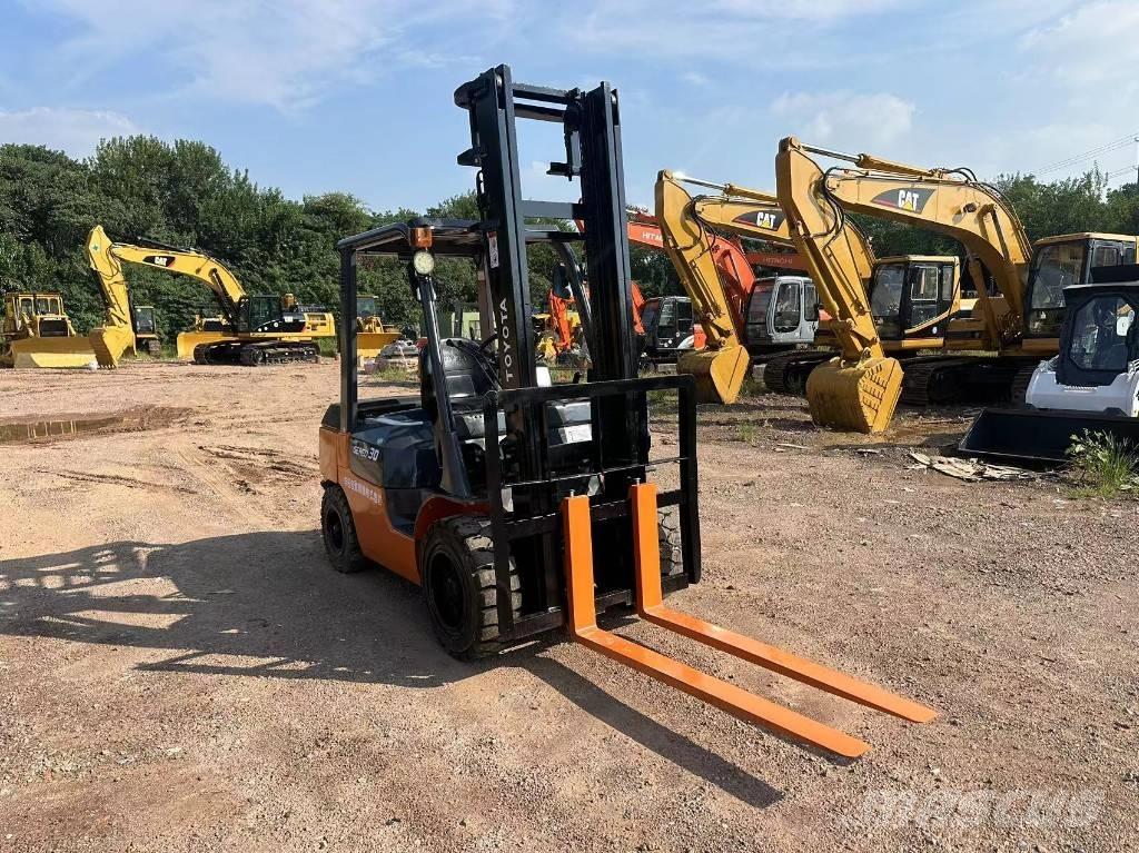 Toyota 30 forklift 柴油卡車