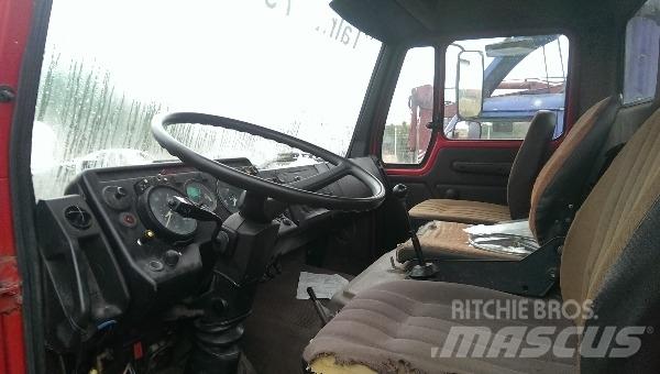 Mercedes-Benz 1217 救援車