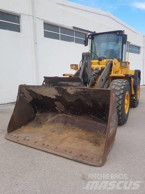 Volvo L90C 輪胎式裝載機