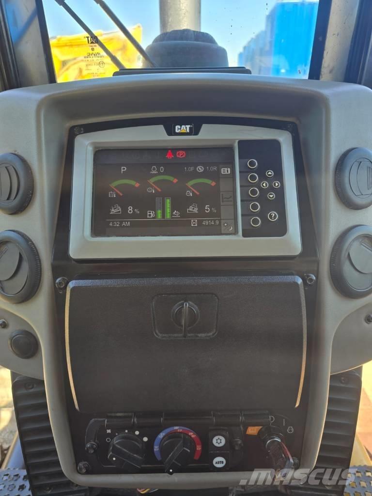 CAT D 6 N LGP 履帶推土機