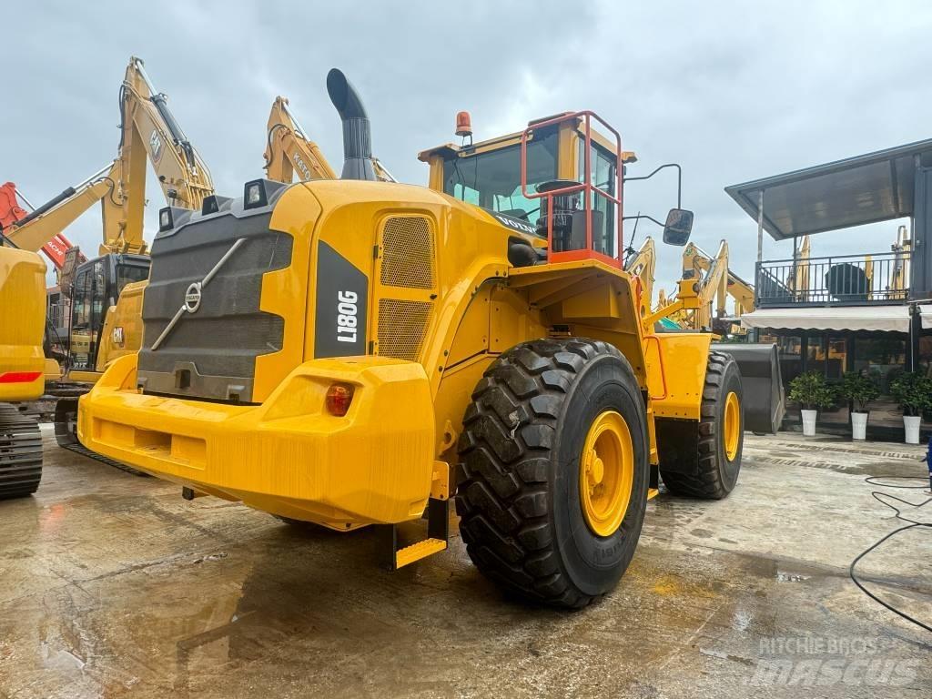 Volvo L 180 G 輪胎式裝載機
