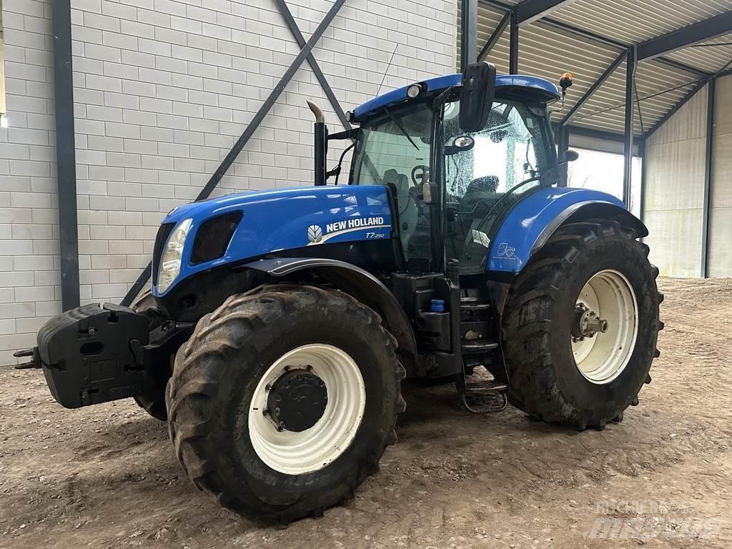New Holland T7.250 曳引機