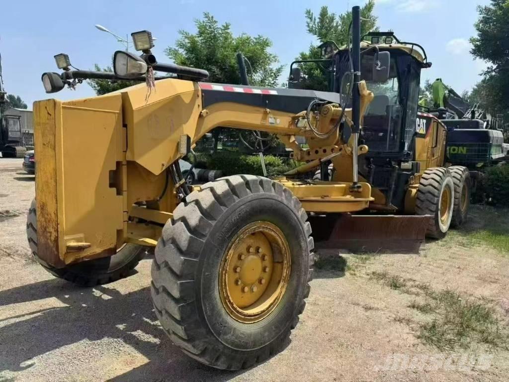 CAT 140 M 平土機