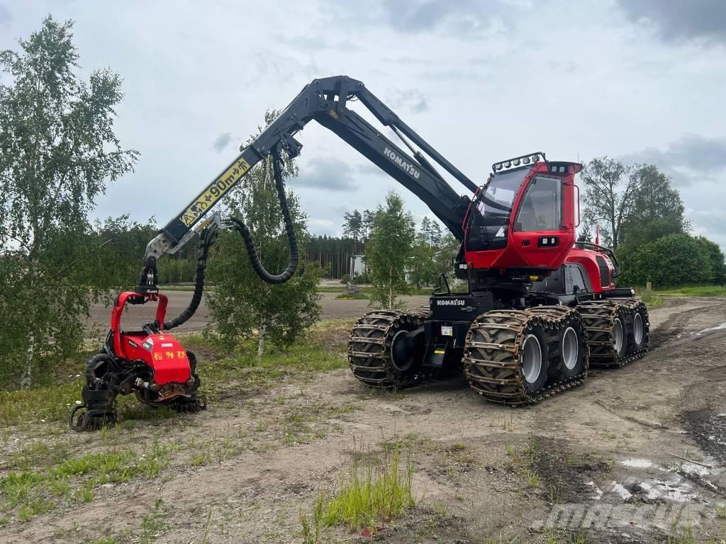 Komatsu 951 XC 收穫機